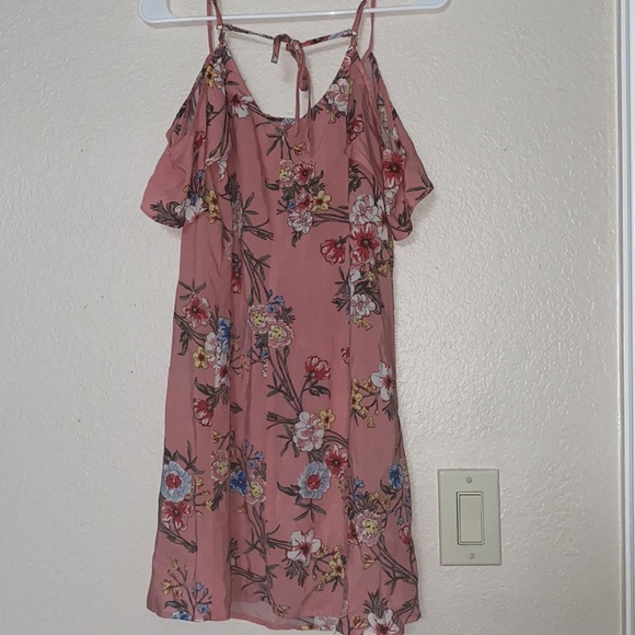 pink floral flowy dress - Picture 2 of 3